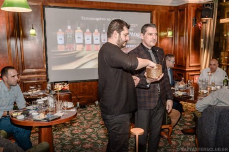 The Tasters Club Tasting Day 85 Bowmore whisky tasting with Yiannis Milionis Γιάννης Μηλιώνης