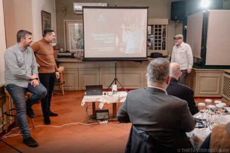 The Tasters Club Diplomatico rum masterclass with Maestro Ronero Nelson Hernandez.