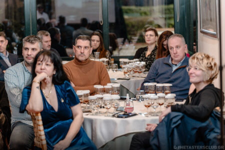 The Tasters Club Diplomatico rum masterclass with Maestro Ronero Nelson Hernandez.