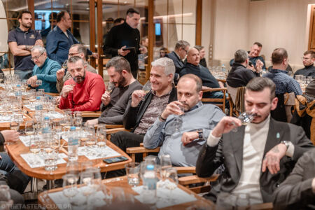 The Tasters Club Tasting Day 87 Bruichladdich whisky tasting at Grande Bounty