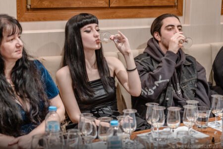 The Tasters Club Tasting Day 87 Bruichladdich whisky tasting at Grande Bounty