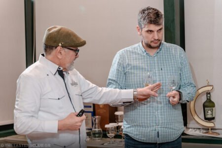 The Tasters Club Diplomatico rum masterclass with Maestro Ronero Nelson Hernandez. Simos Tagaras.