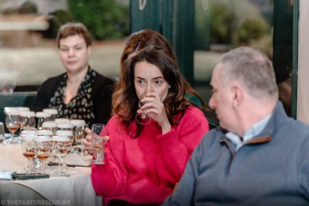 The Tasters Club Diplomatico rum masterclass with Maestro Ronero Nelson Hernandez.