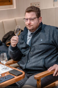 The Tasters Club Tasting Day 87 Bruichladdich whisky tasting at Grande Bounty
