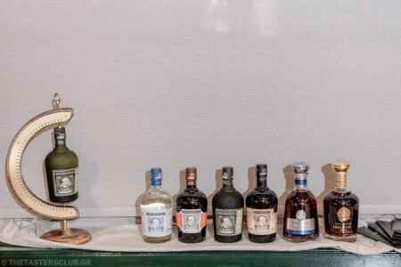 The Tasters Club Diplomatico rum masterclass with Maestro Ronero Nelson Hernandez. Planas, Mantuano, Reserva Exclusiva, Selección de Familia, Single Vintage 2008, Ambassador.