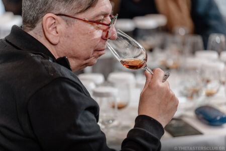 The Tasters Club Diplomatico rum masterclass with Maestro Ronero Nelson Hernandez.