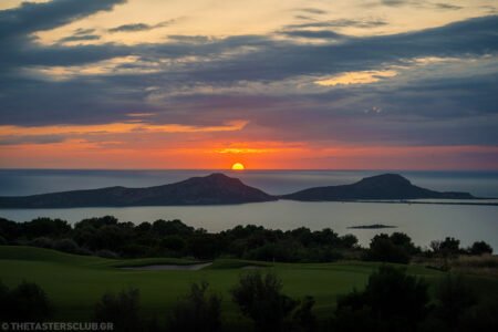 The Tasters Club whisky weekend 2025 Costa Navarino