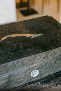 The Aficionados’ Series at Colonial restaurant in Golf Privé. Humidor by Karnabakos.