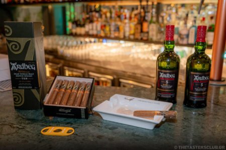 The Tasters Club Tasting Day 101 Ardbeg whisky tasting. Davidoff Nicaragua Robusto with Ardbeg WEE BEASTIE and Ardent Ten.