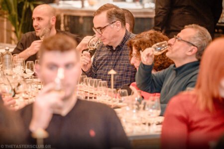 The Tasters Club Tasting Day 104 Bunnahabhain whisky tasting.